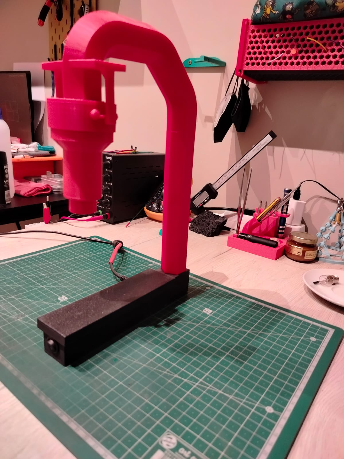 magnetic levitator